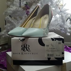 Rock & Republic High Heeled Shoe